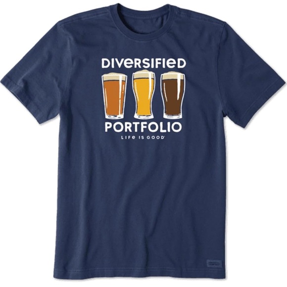 Life Is Good Tops - 😎3/$10 Women’s diversified portfolio beer shirt-Life is Good